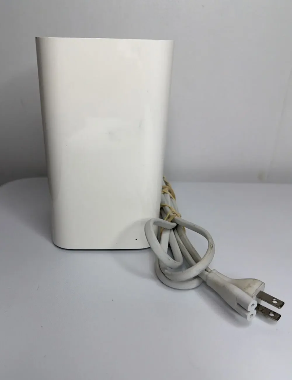 Apple AirPort Extreme A1521 4-Port Gigabit Wi-Fi 802.11 AC Router TESTED WORKING